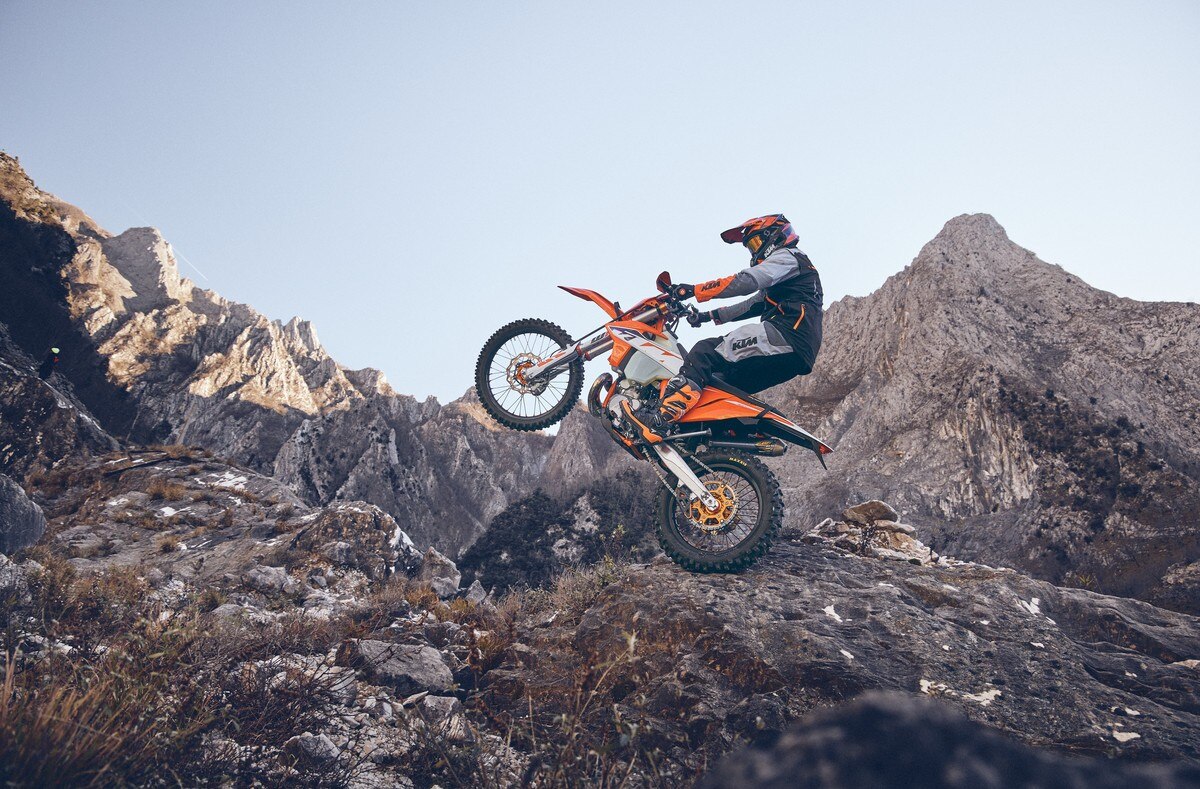 KTM presenta la nuova gamma Enduro 2023